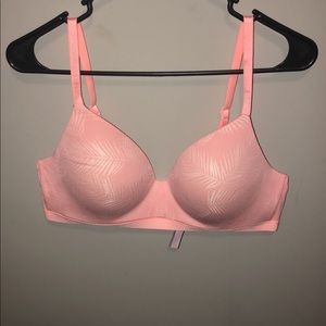 Size 38C Victoria Secret Bra